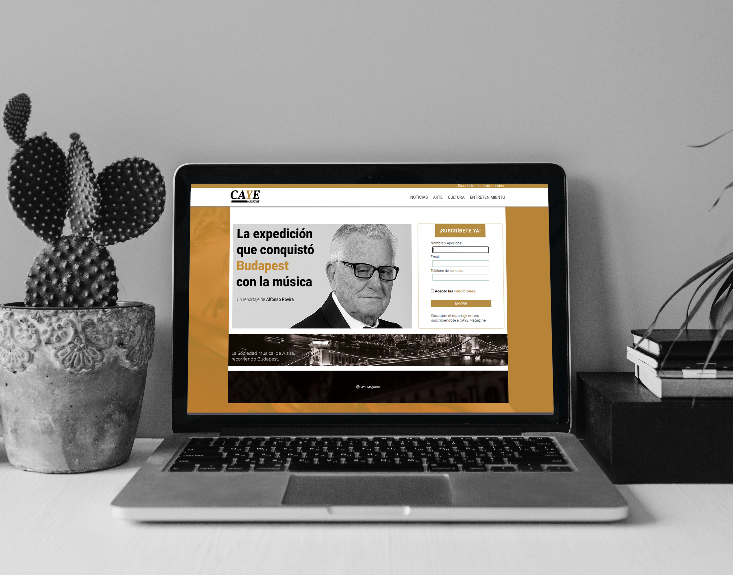 Mockup Web de la Revista Caye Magazine